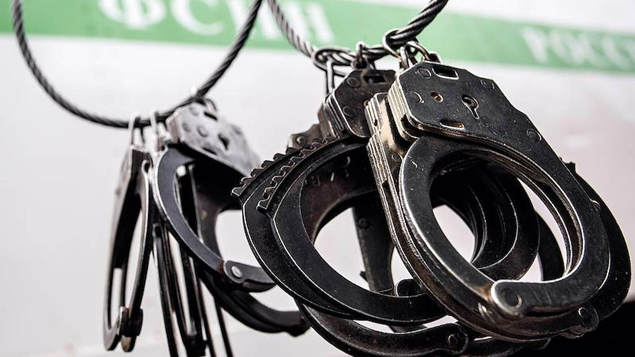 Россиянка поссорилась с сожителем и сожгла его вместе с домом