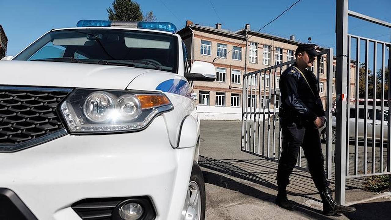 Третье уголовное дело возбудили после нападения ученика с молотком на челябинскую школу