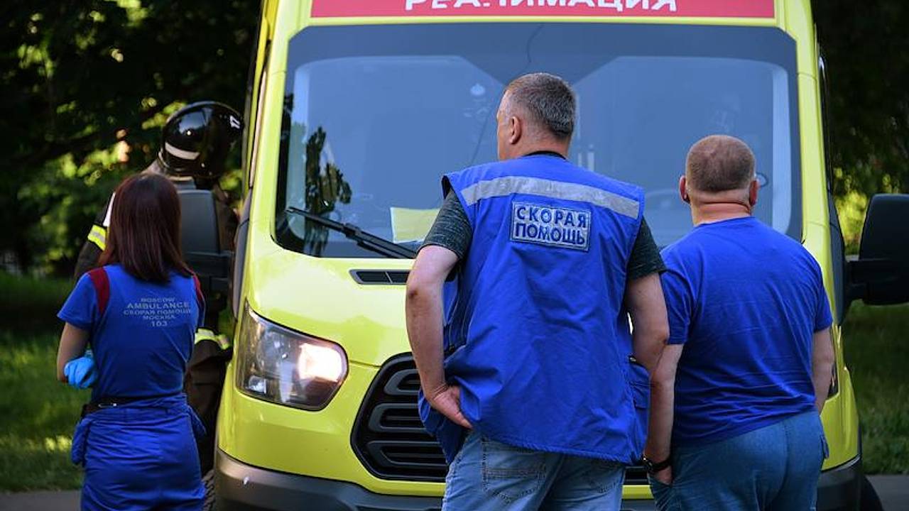 У жителя подмосковного города стала слезать кожа после выпитого алкоголя