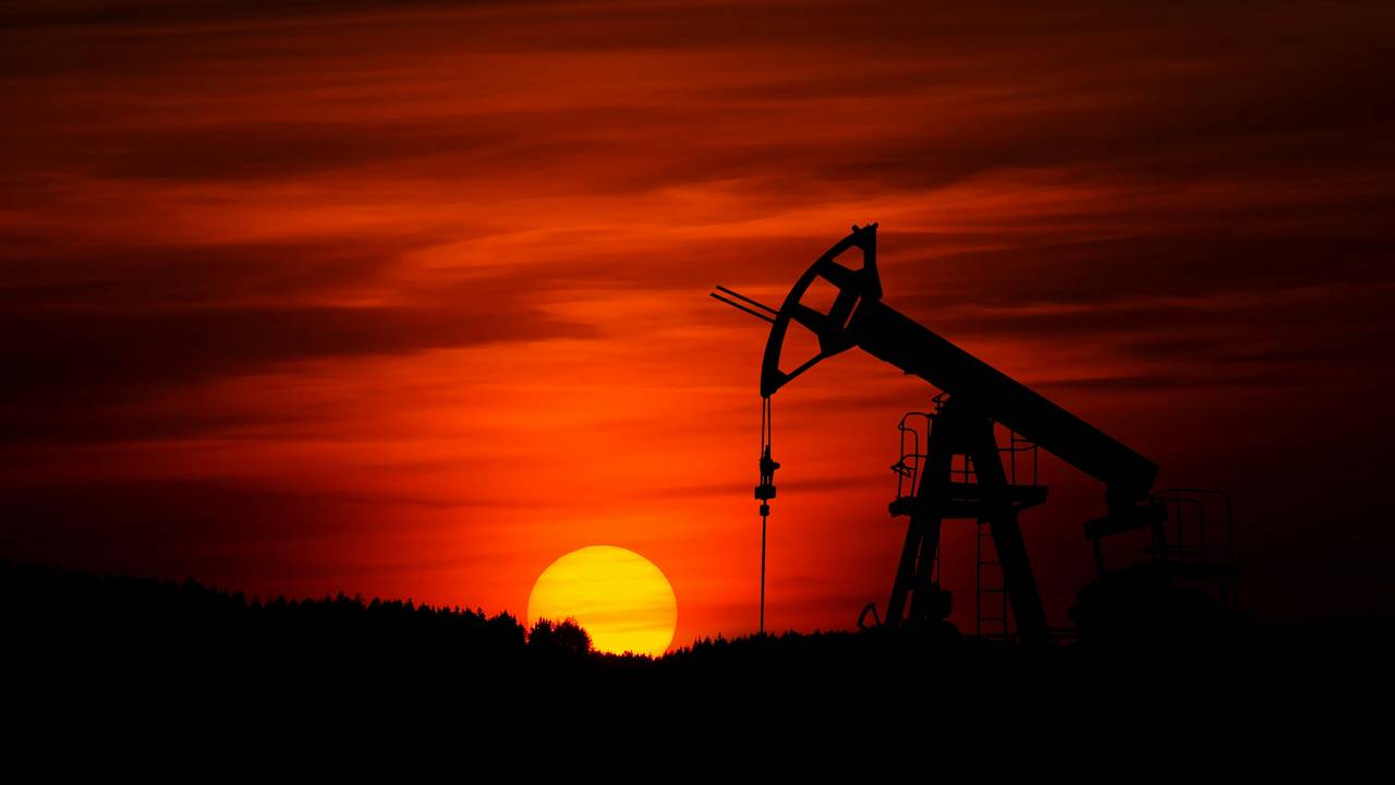 В России отложили повышение налогов для нефтяников