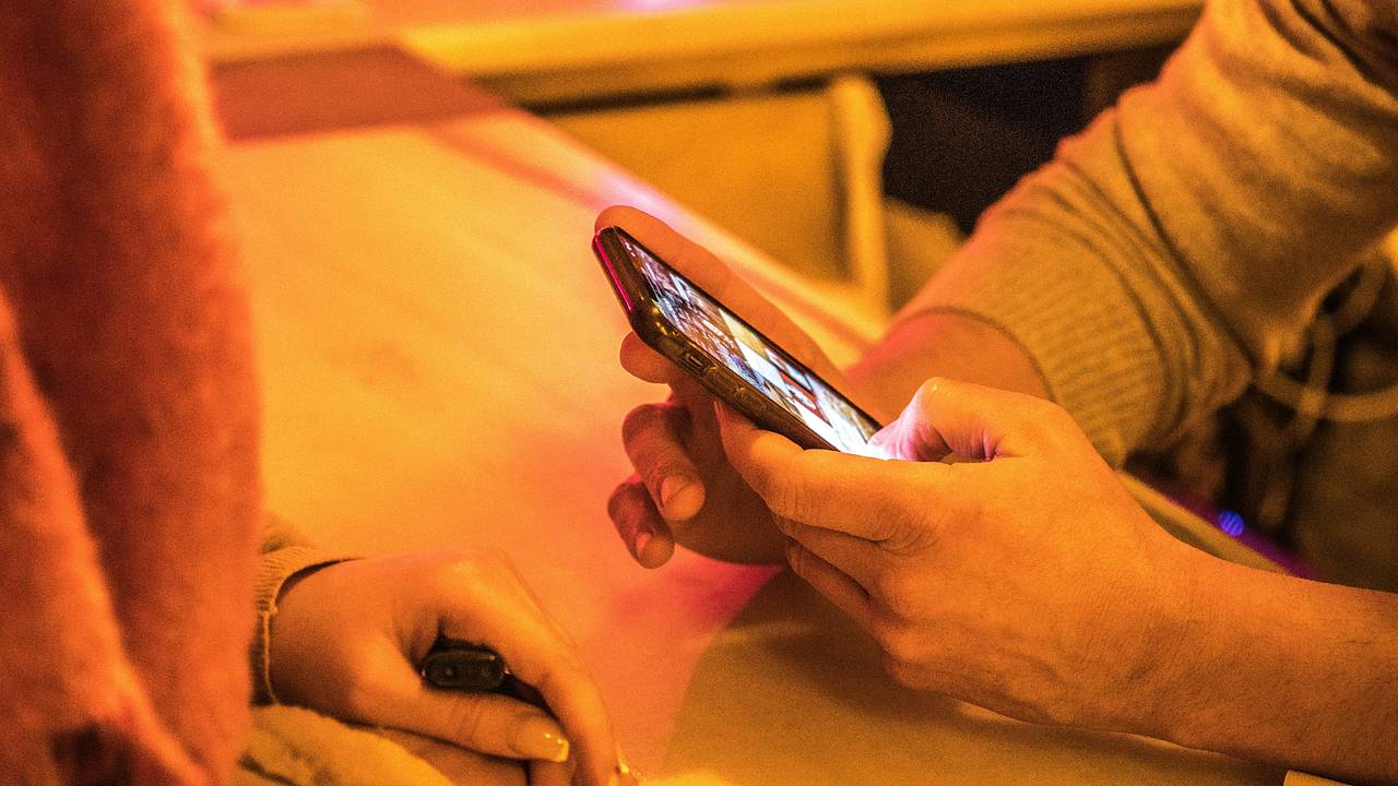 Женщина встретила мужчину на сайте знакомств и попросила киллера разобраться с его женой