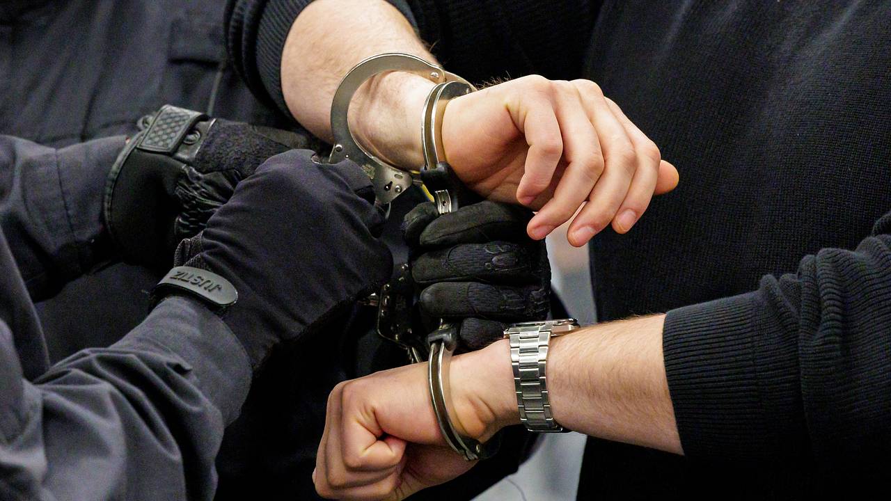 Популярного блогера арестовали из-за связи с делом о расправе над психотерапевтом