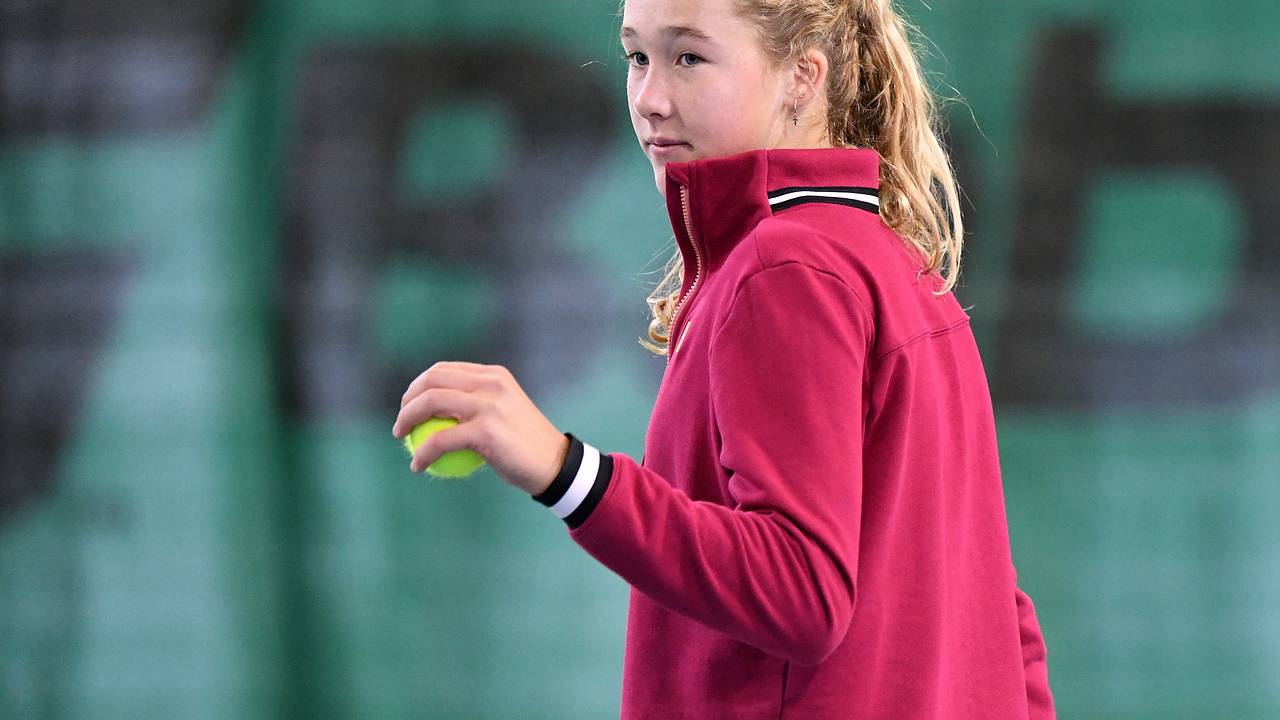 17-летняя российская теннисистка дебютировала в топ-20 рейтинга WTA