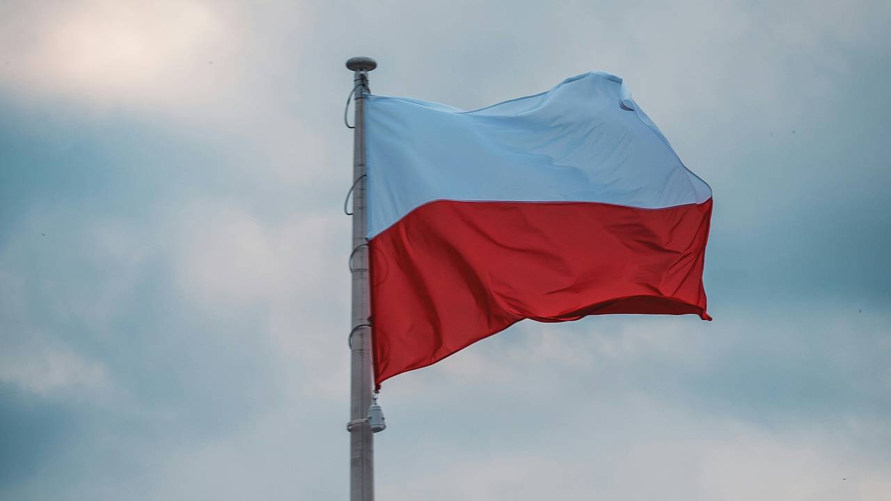 МИД Польши сообщил о сокращении количества выдаваемых россиянам виз