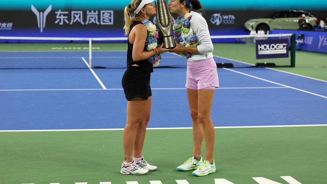 Российская теннисистка выиграла турнир WTA в Ухане в парном разряде