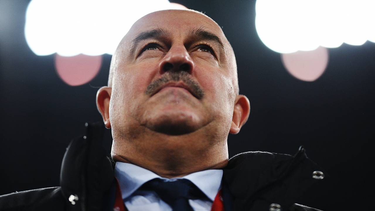 Черчесов проиграл третий матч подряд во главе сборной Казахстана