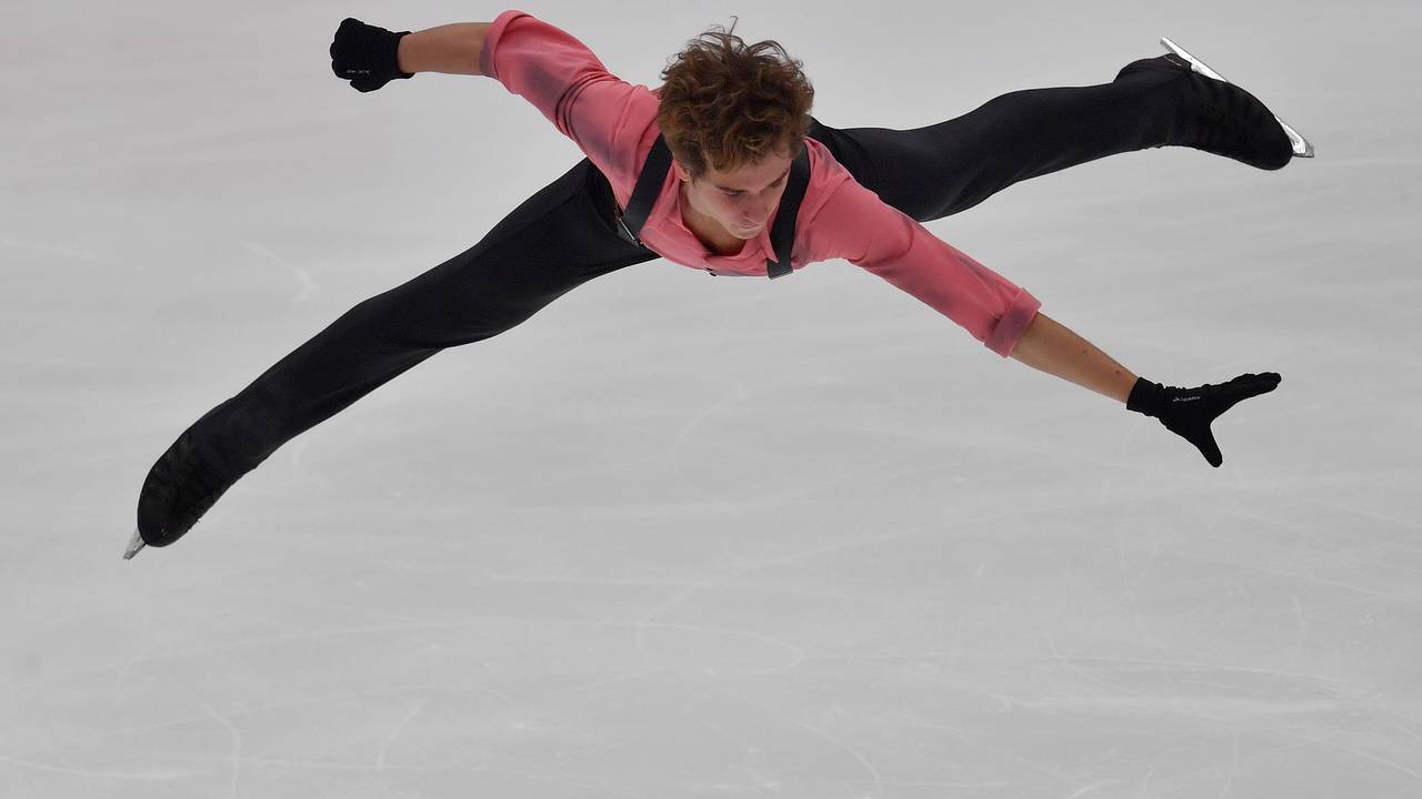 Российский фигурист-чемпион приостановил карьеру в возрасте 21 года