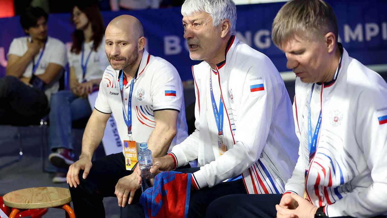 Тренер Бетербиева оценил честность победы подопечного над Биволом