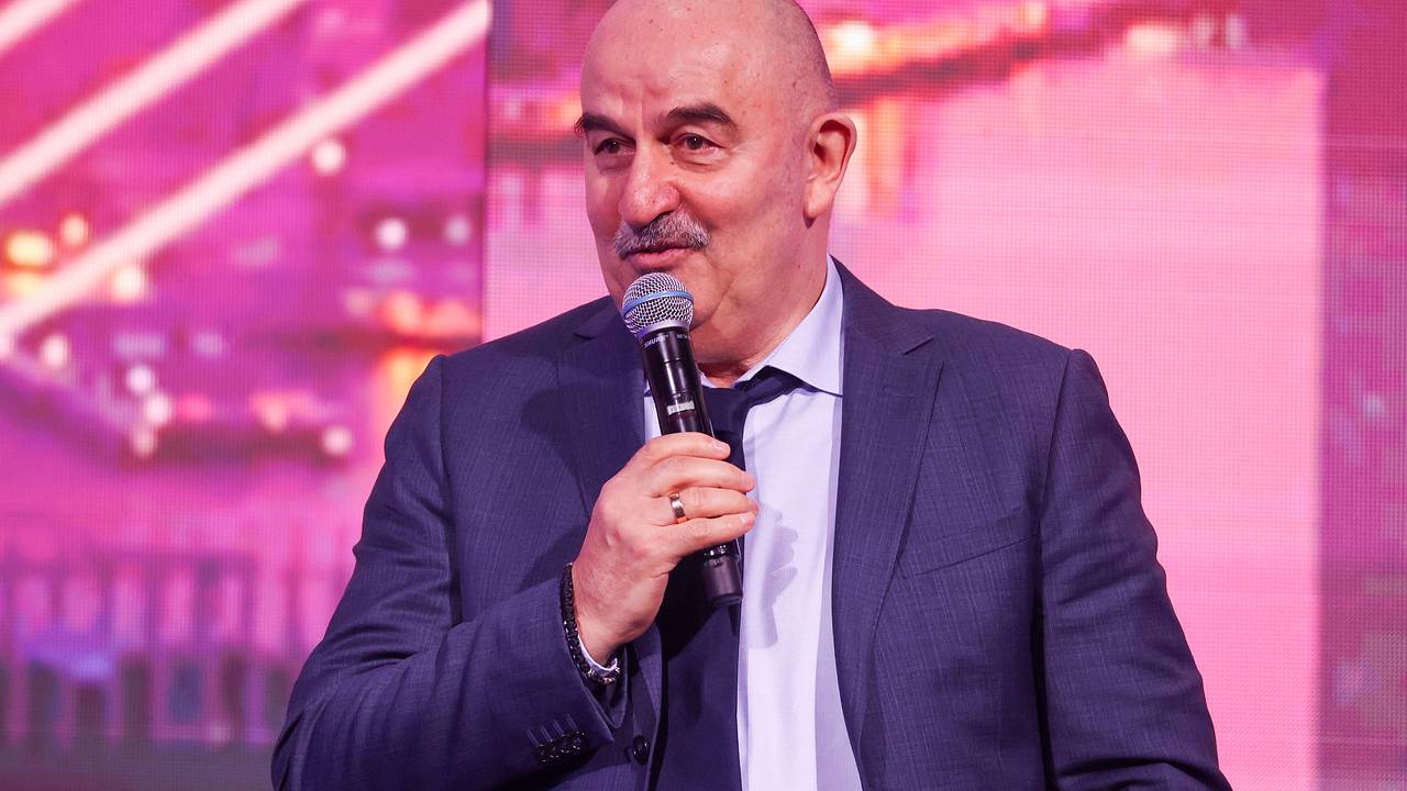 Черчесова наказали за шутку про казахский язык