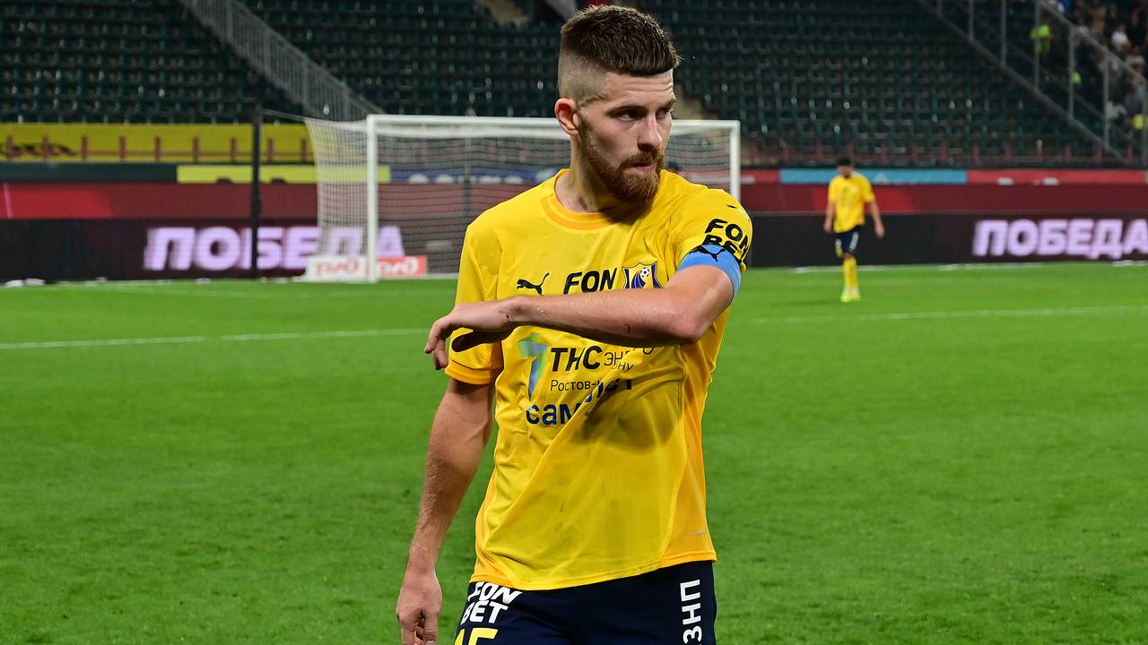 Российский футболист обвинил пакистанцев в неуважении