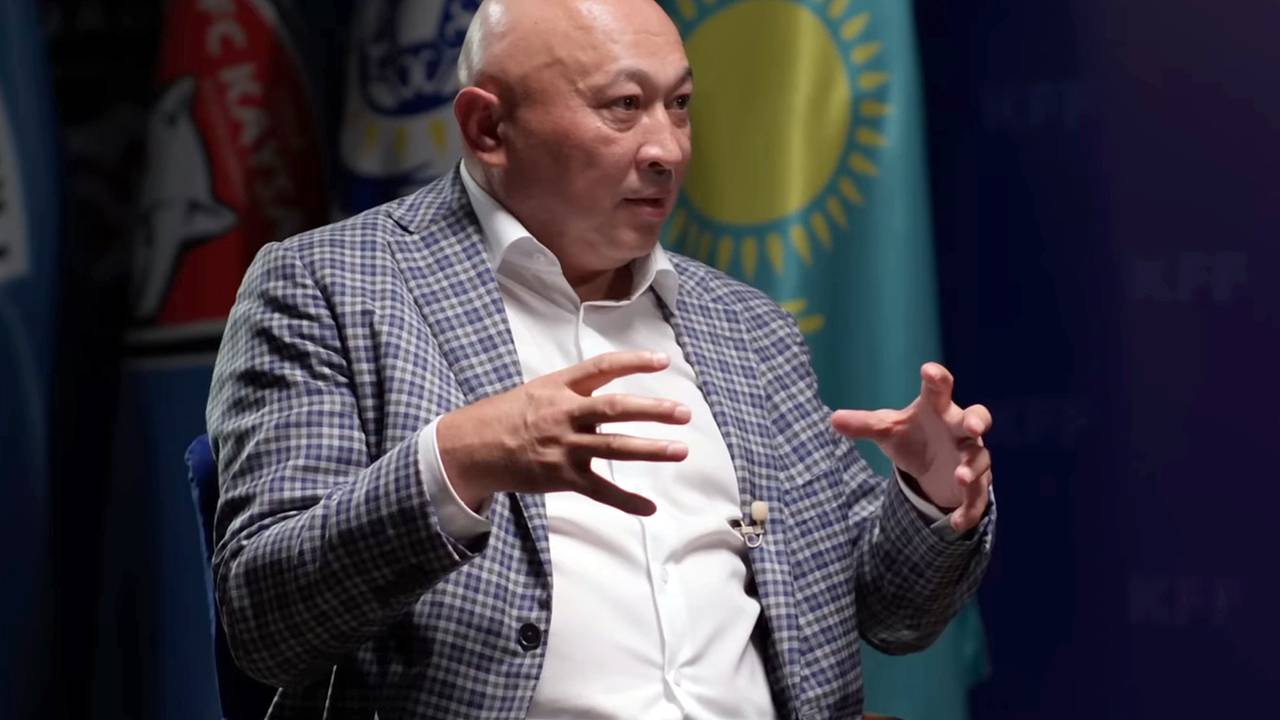 Глава казахстанского футбола высказался о скандальной шутке Черчесова