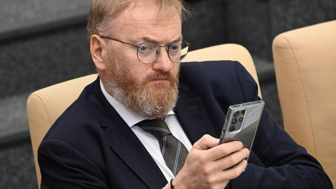 Милонов высказался о связи ширины штанин с ЛГБТ