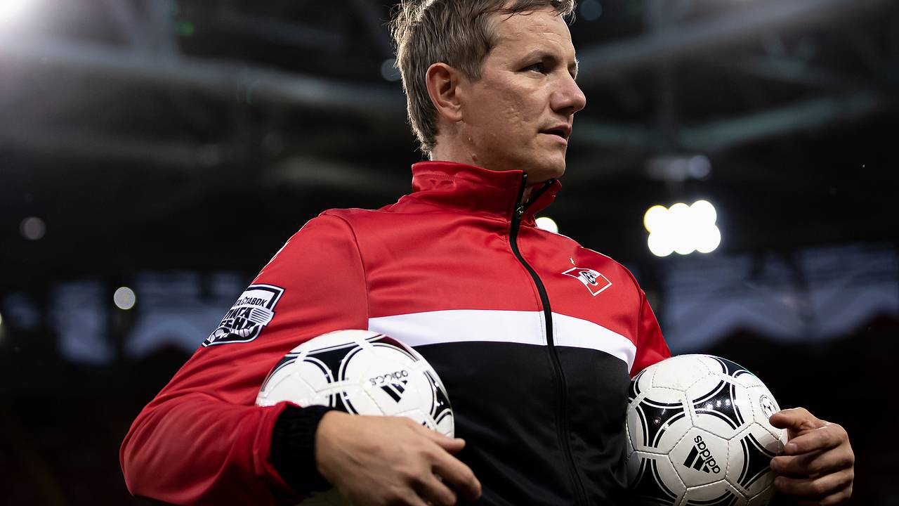 Павлюченко рассказал о посылавших тренера футболистах «Зенита»