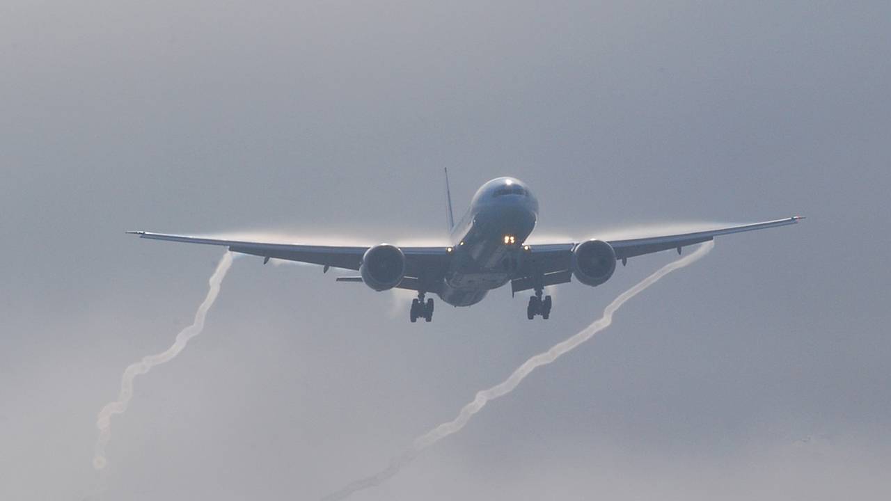 У очередного самолета Boeing нашли проблему с дверью