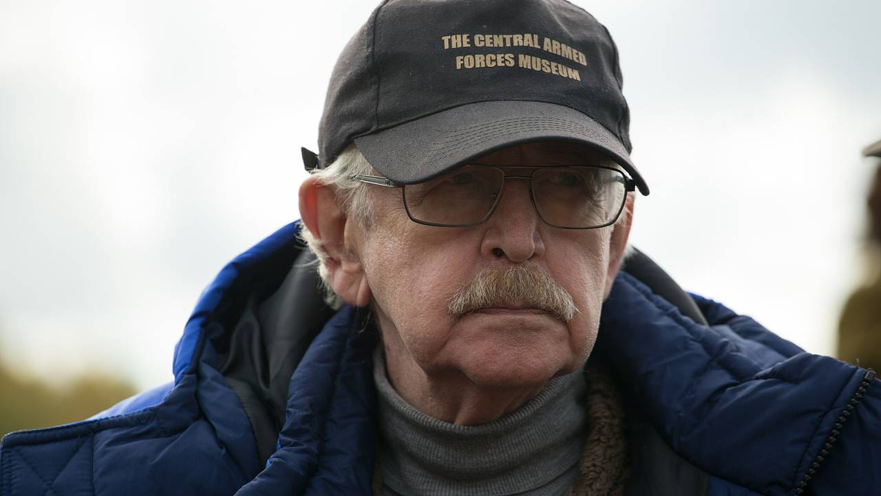 Жена Василия Ливанова отреагировала на сообщения об ухудшении состояния актера