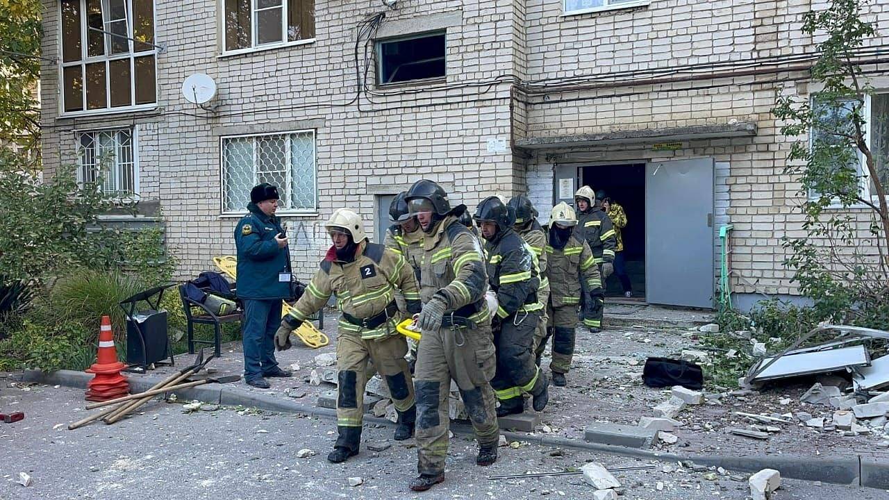 В МЧС сообщили о новой угрозе для жильцов взорвавшейся в российском городе пятиэтажки