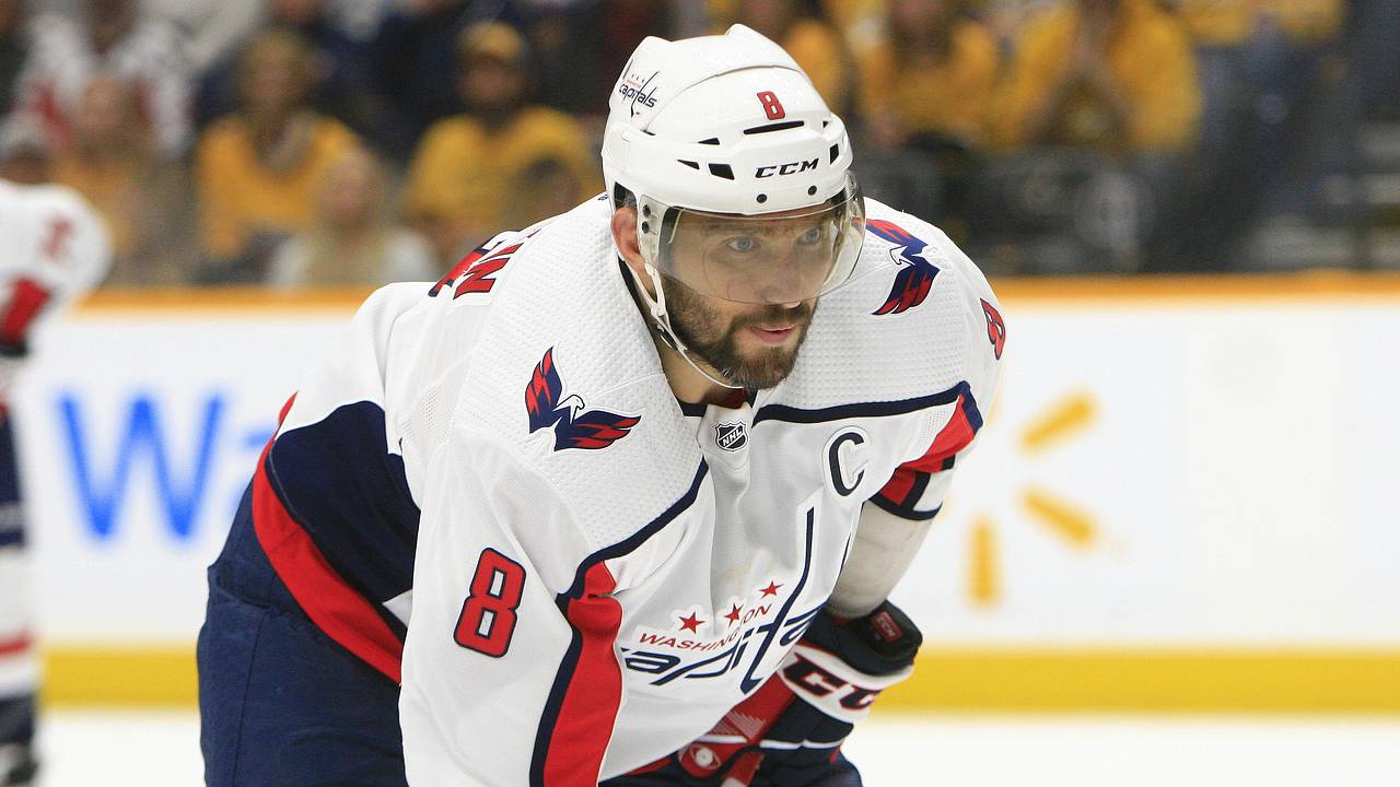 Овечкин сократил отставание от Гретцки до 36 шайб