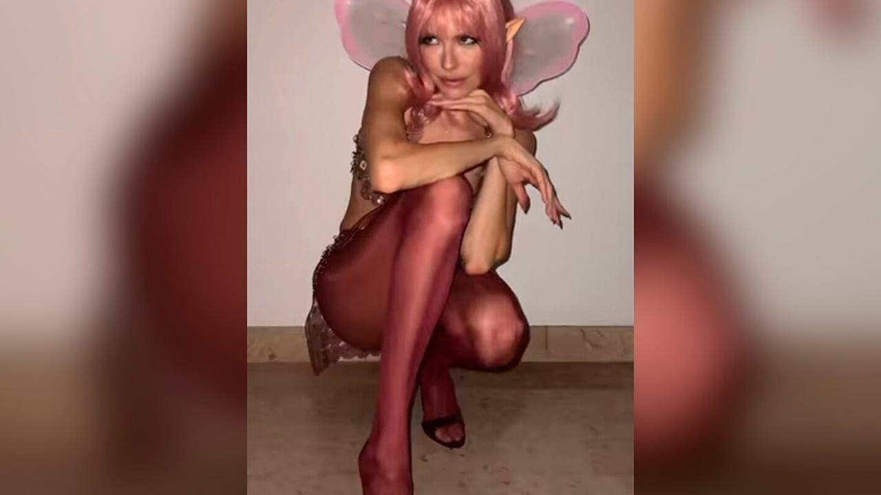 Жена российского миллиардера показала видео в прозрачной юбке и с ушами эльфа