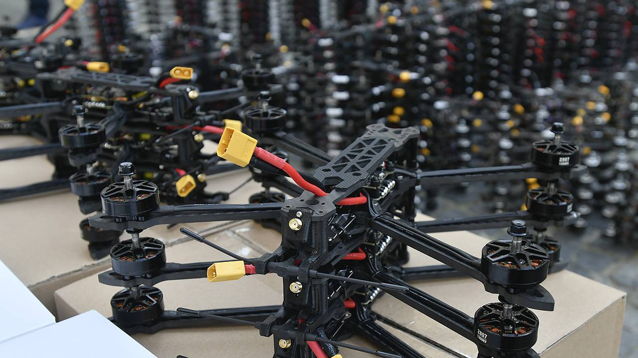 Российские детали для дронов оказались в восемь раз дороже китайских
