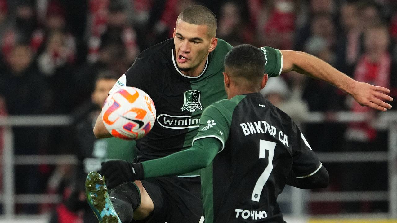 «Краснодар» разгромил аутсайдера и продолжил лидировать в РПЛ