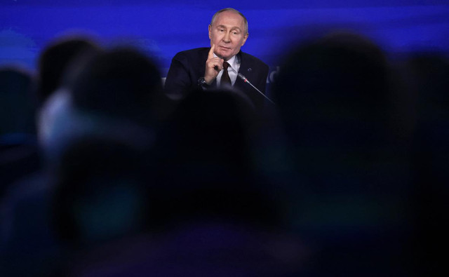 Путин назвал действия НАТО причиной конфликта на Украине