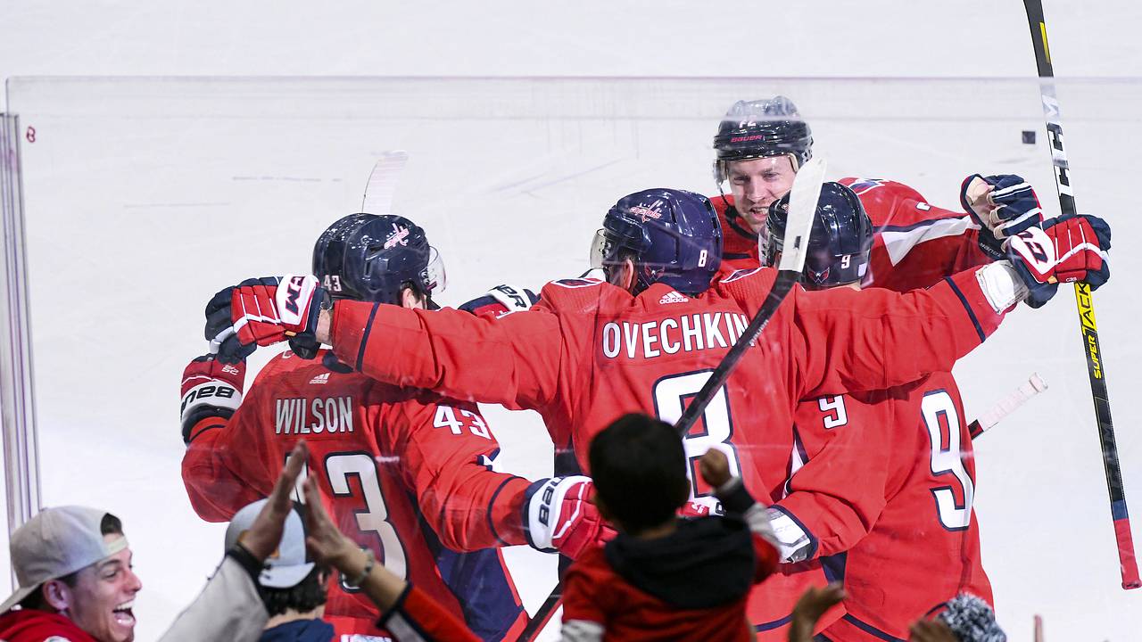 Овечкин сократил отставание от Гретцки до 31 гола