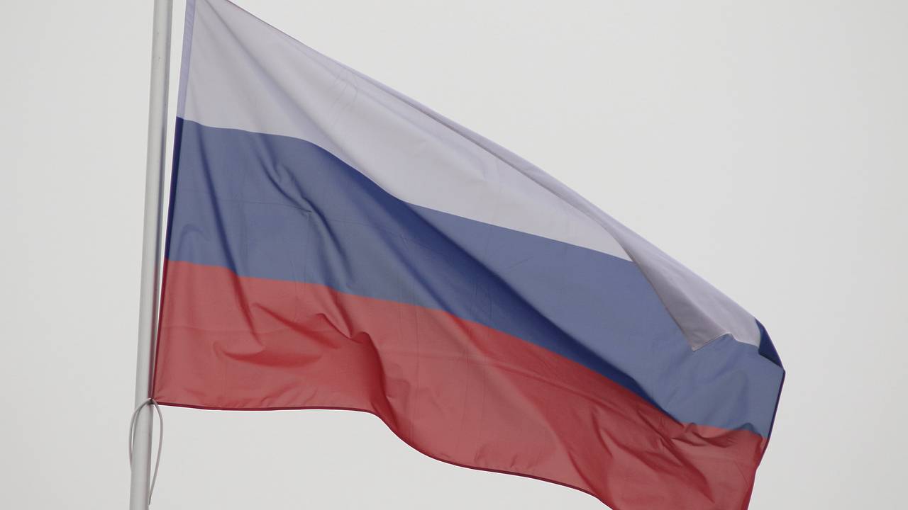Армия России подняла флаг над Макаровкой
