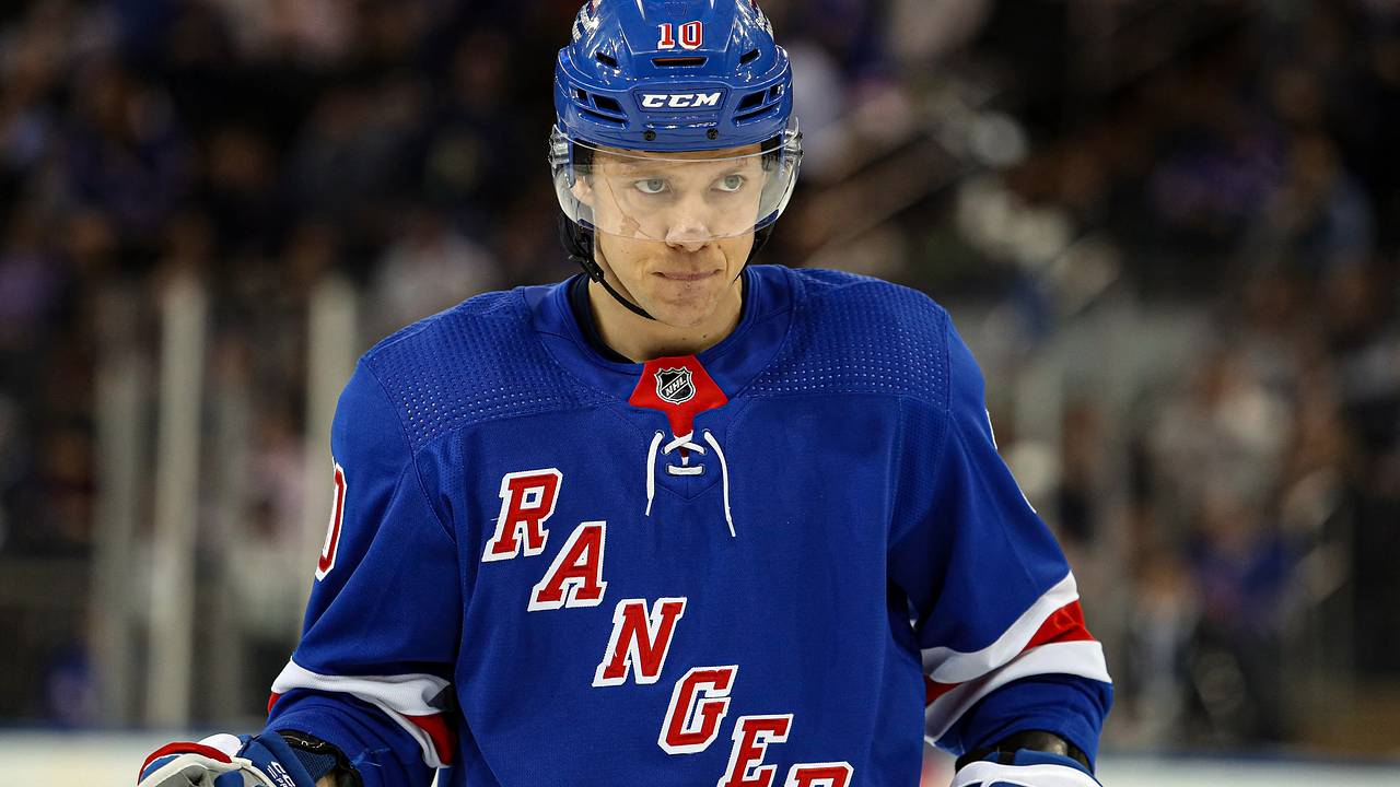 Панарин повторил уникальное достижение Гретцки