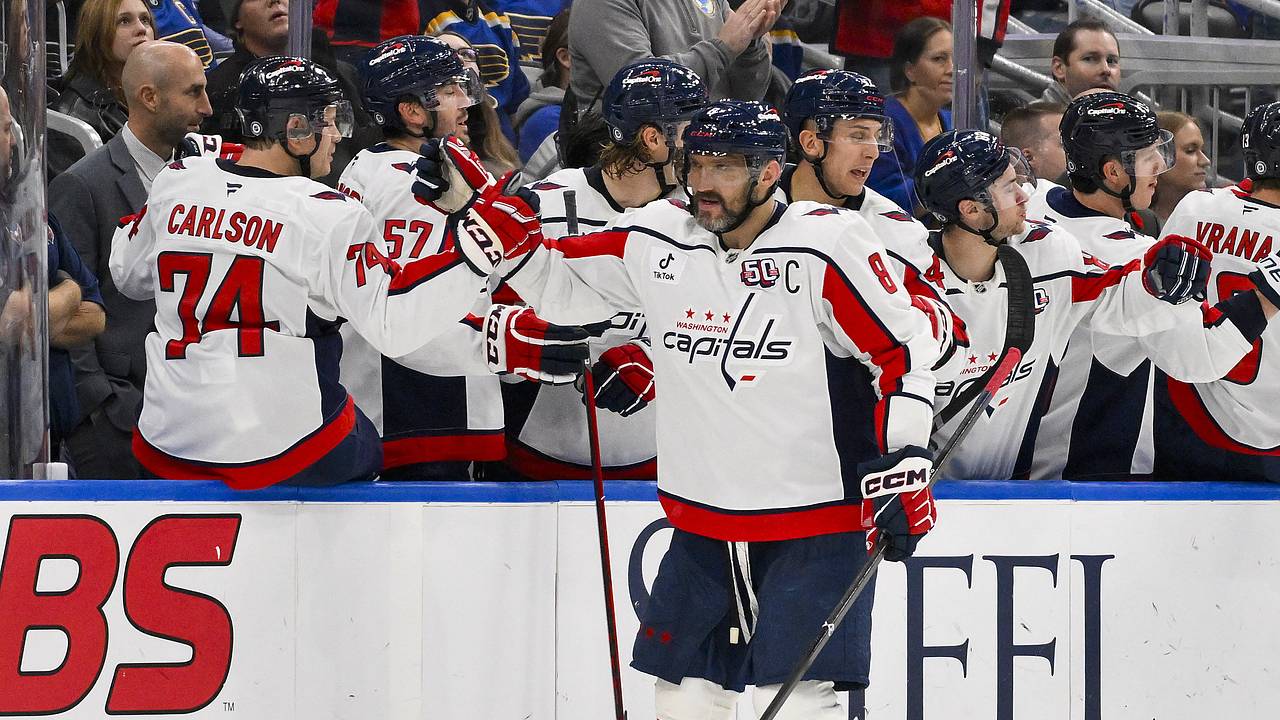 Овечкин отдал результативную передачу в матче НХЛ