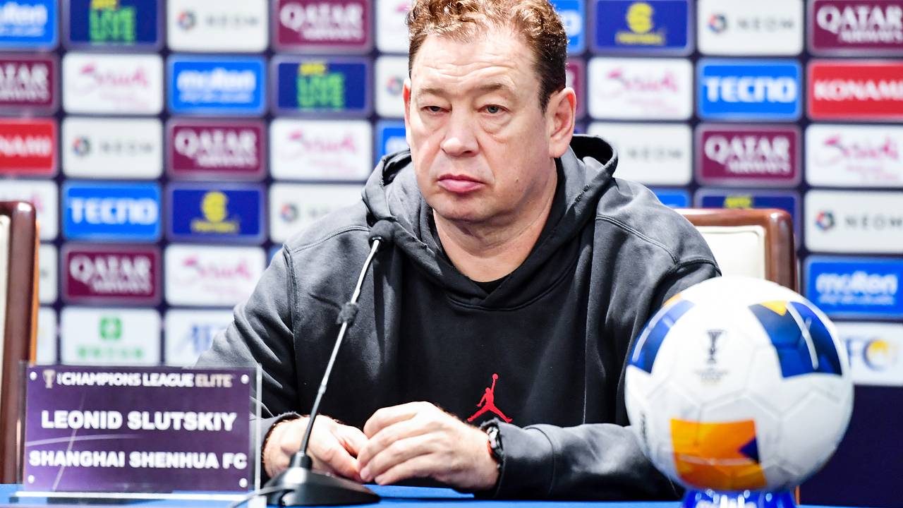 Слуцкий объяснил отсутствие российских игроков в возглавляемом им китайском клубе