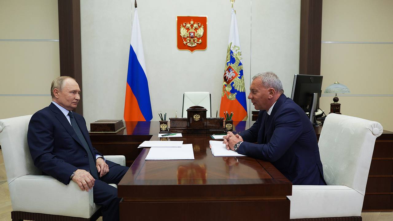 Борисов рассказал о будущем спутниковой группировки
