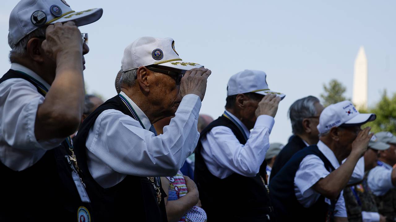 99-летний ветеран раскрыл неожиданный алкогольный секрет долголетия