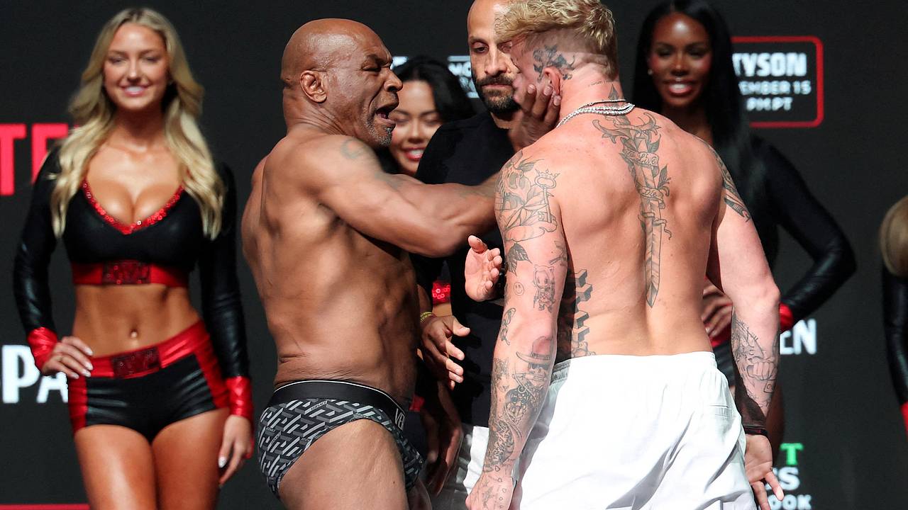 Майк Тайсон проиграл блогеру Джейку Полу в боксерском поединке