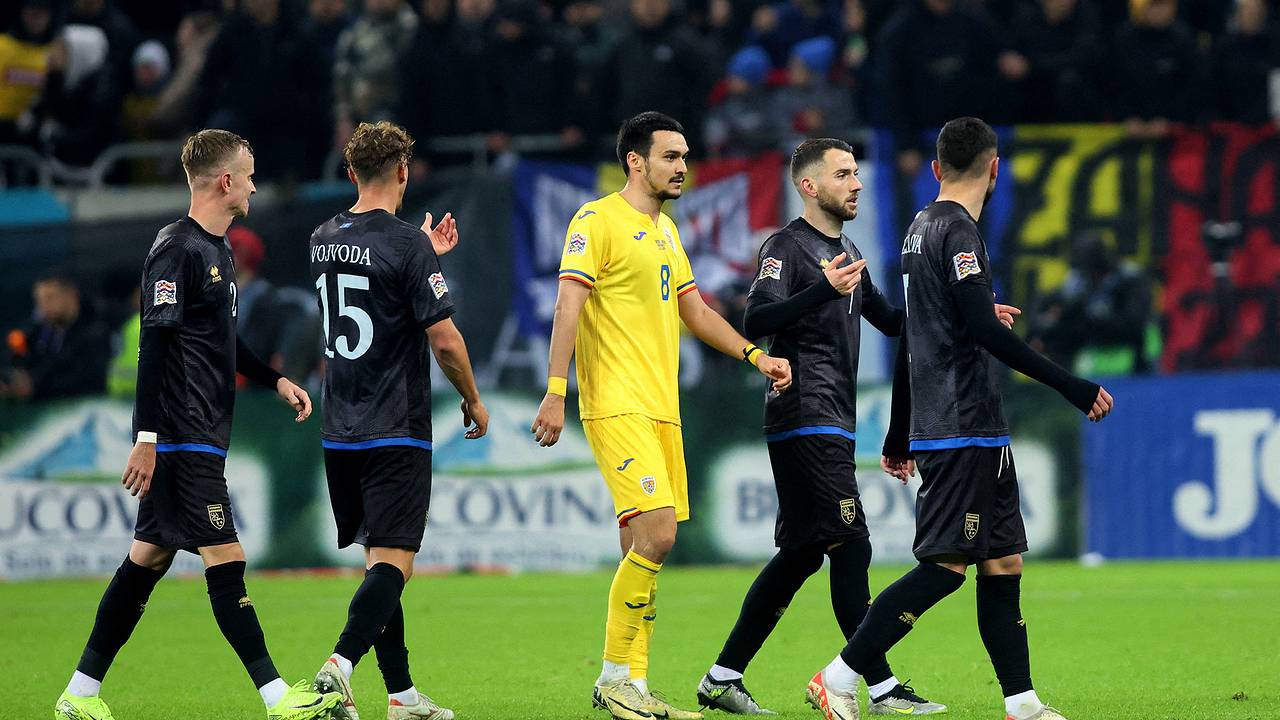 Сборная Косово ушла с поля во время матча Лиги наций в знак протеста