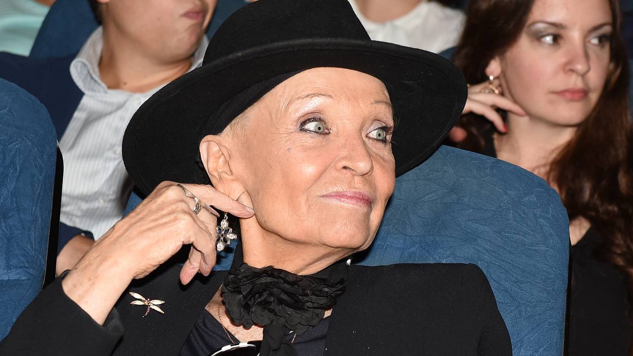 Названы дата и место проведения церемонии прощания с актрисой Светланой Светличной