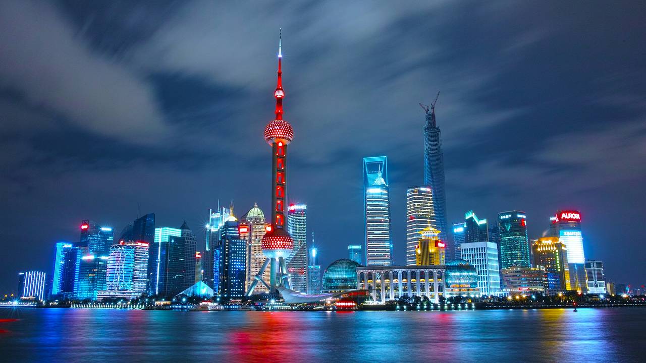 Слуцкий назвал необходимую сумму для жизни в Китае