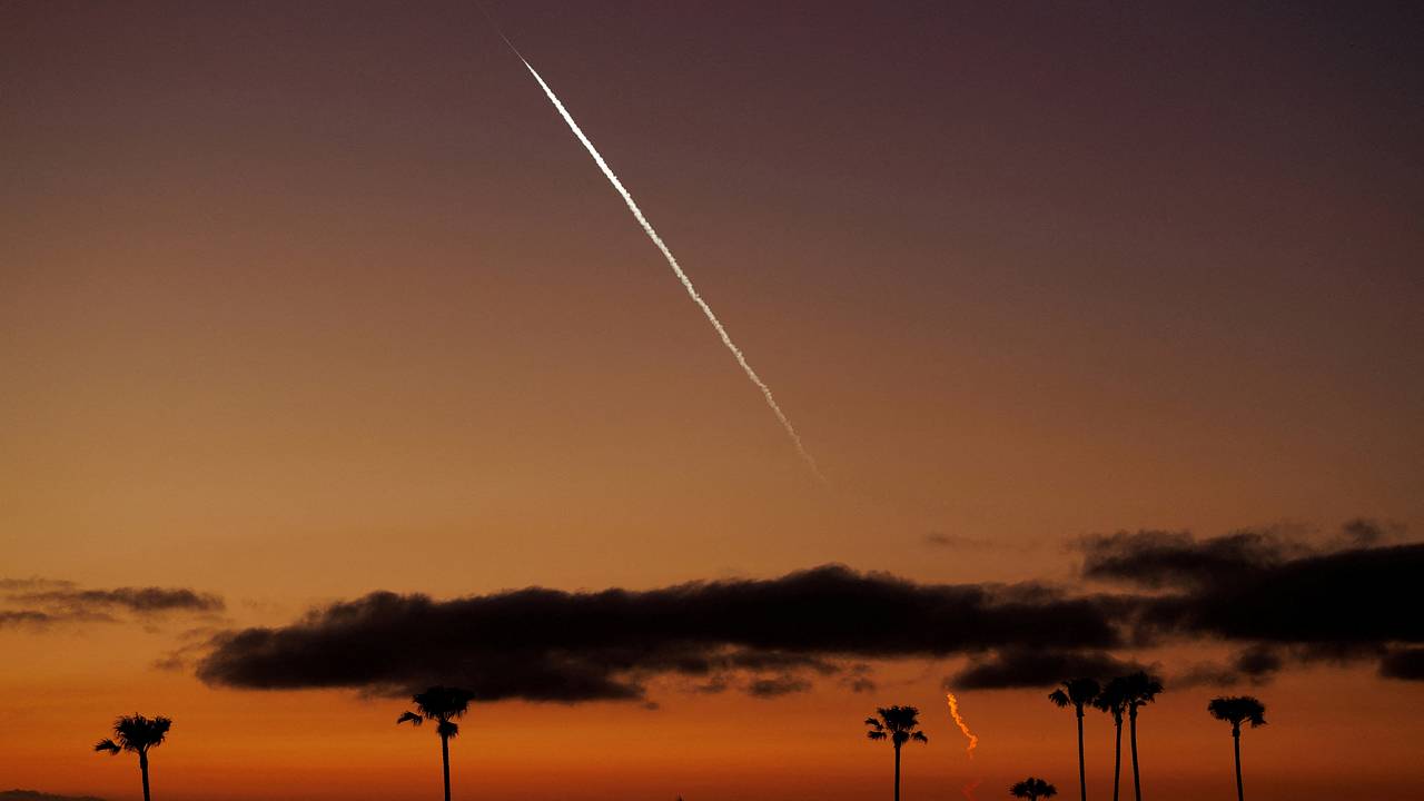 Спутники Starlink стали чаще путать с НЛО