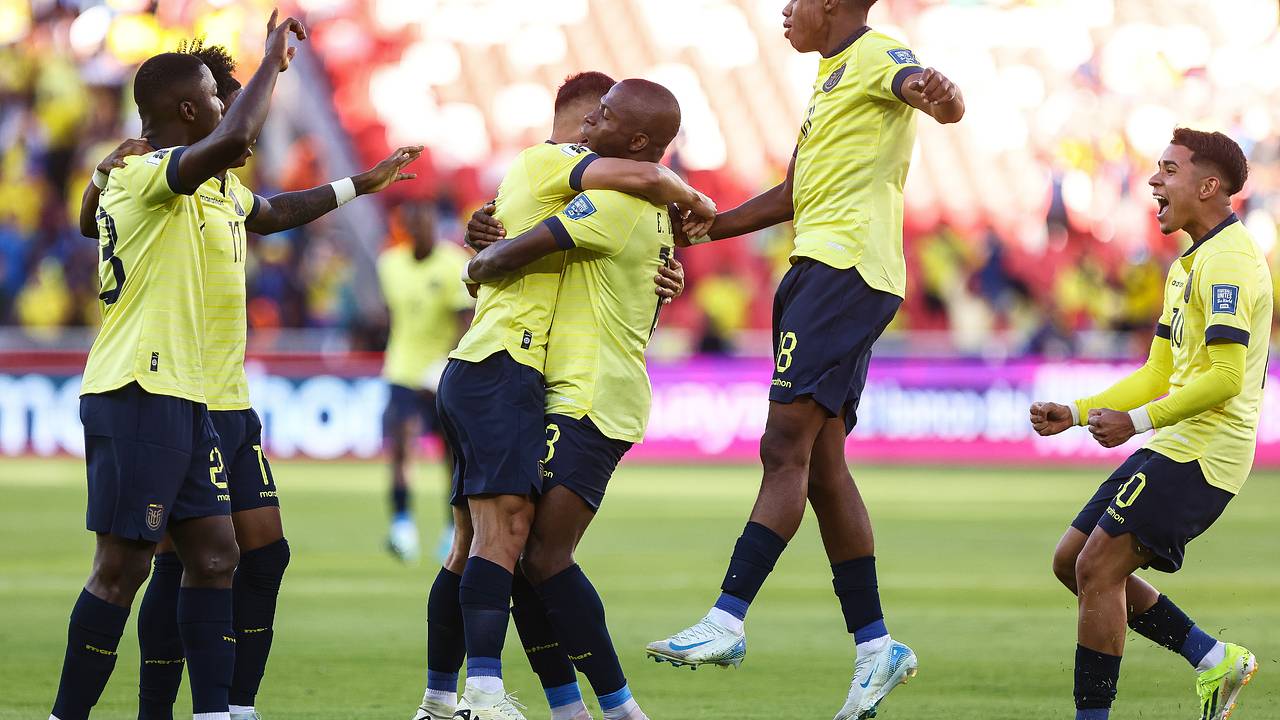 Стал известен еще один возможный соперник сборной России на 2025 год