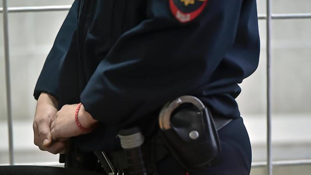 Фанатов «Спартака» задержали за ограбление несовершеннолетнего болельщика «Динамо»