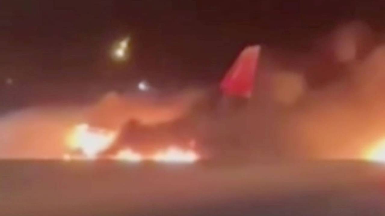 Раскрыт размер компенсации пассажирам загоревшегося в Анталье Superjet 100