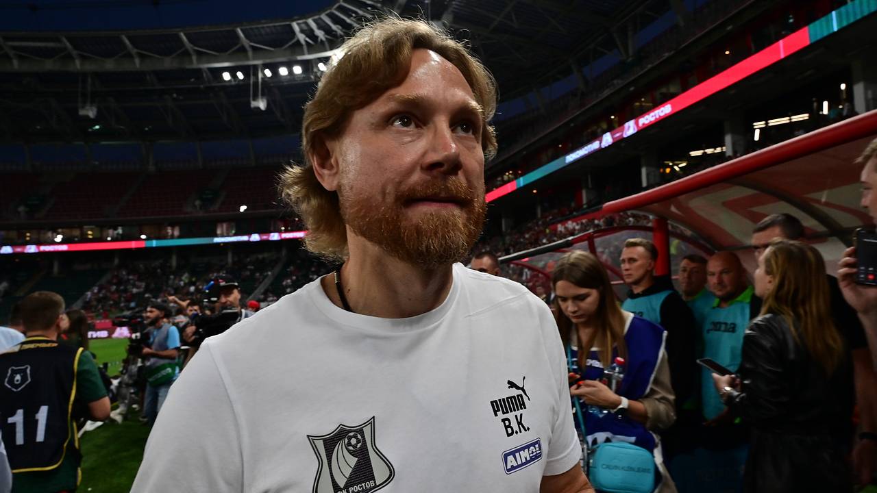 Карпин одной фразой оценил претензии Дзюбы из-за невызова в сборную России