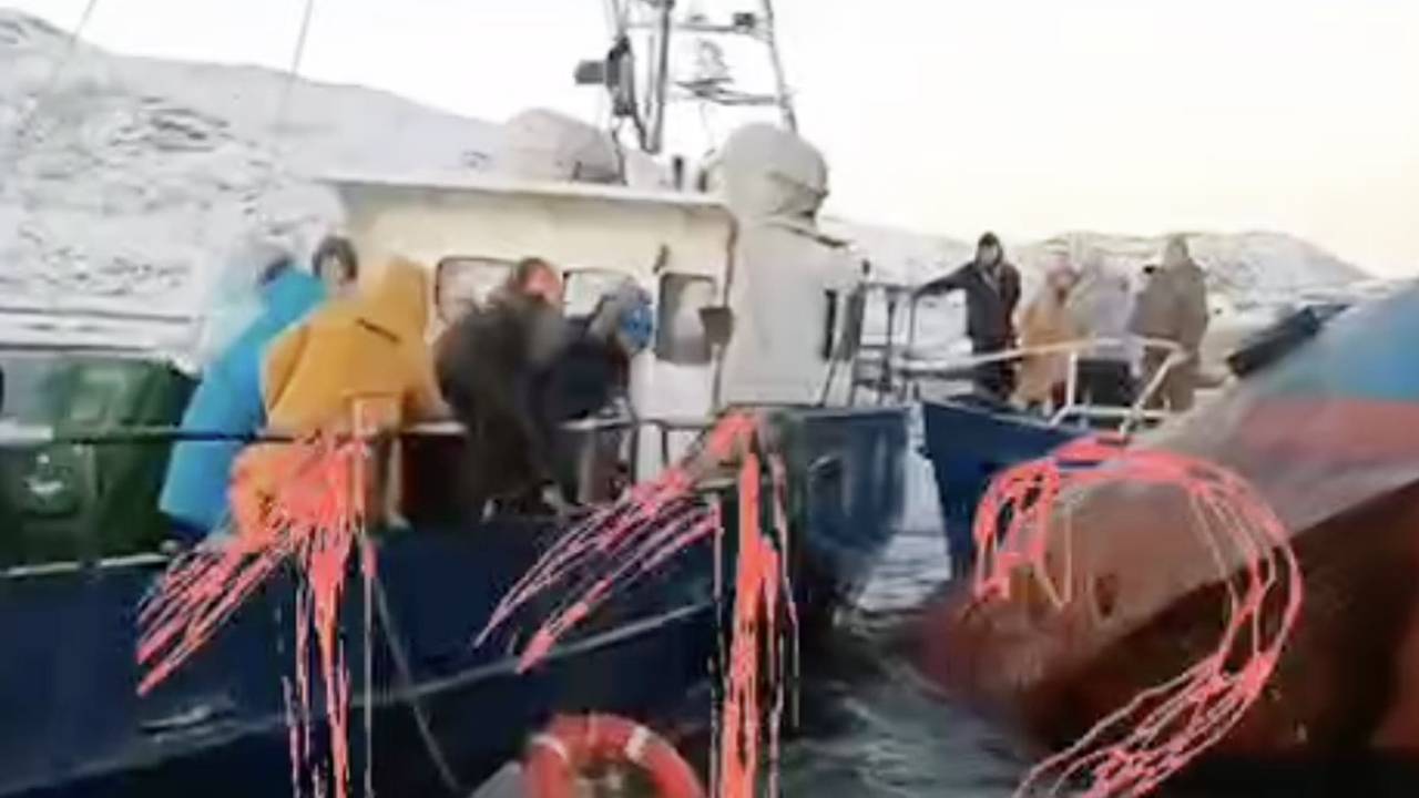 Капитан затонувшего в Мурманской области судна с туристами оказался пьян