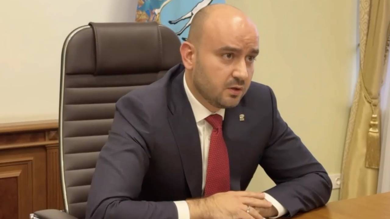 Полиция начала проверку после слов российского губернатора об огромных взятках в футболе