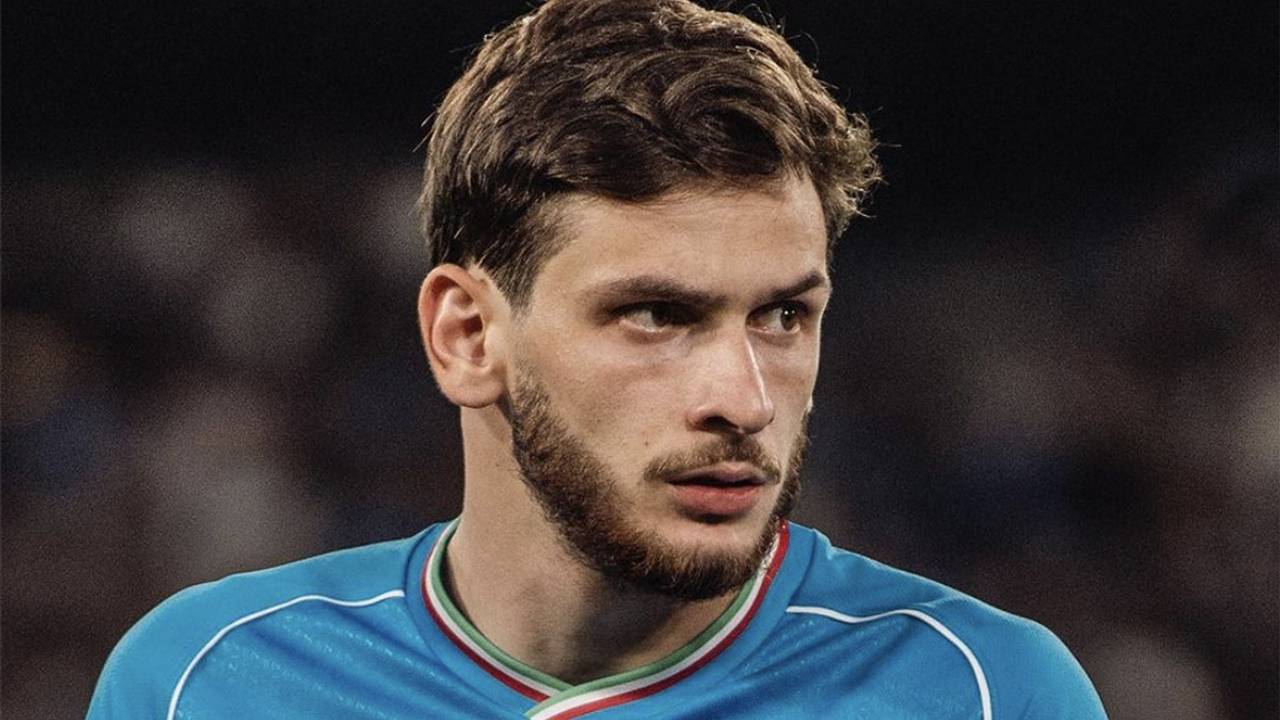 Грузинский футболист «Наполи» высказался о протестах на родине