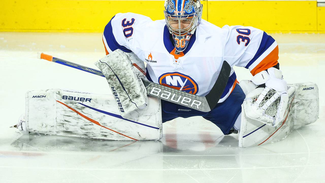 Двое россиян вошли в число трех звезд игрового дня НХЛ