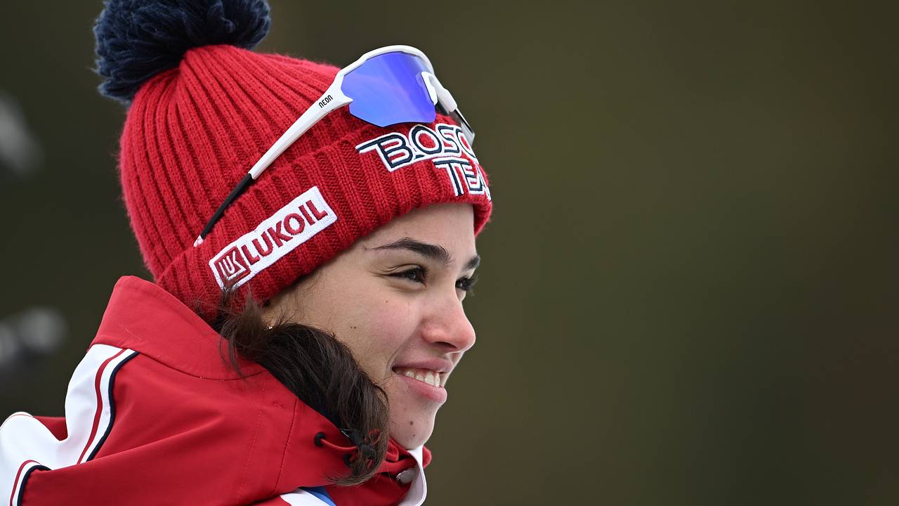 Олимпийская чемпионка решила поделиться с Загитовой знанием ПДД