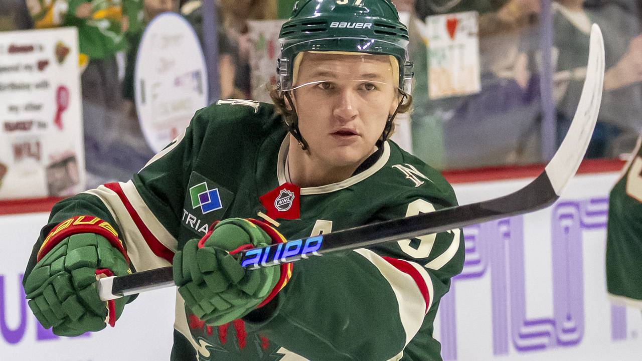 Капризова назвали MVP первой четверти сезона НХЛ