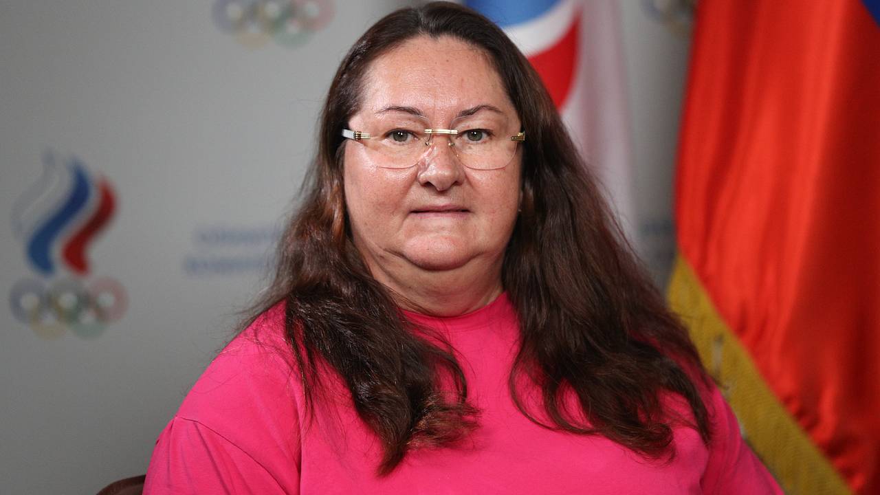 Вяльбе назвала спортсмена года в России