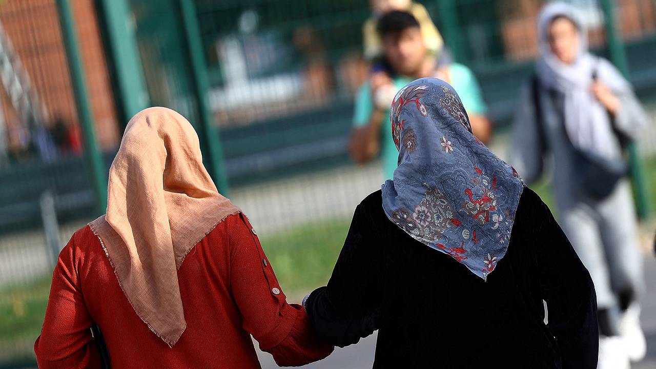 Германия перестала принимать сирийских беженцев
