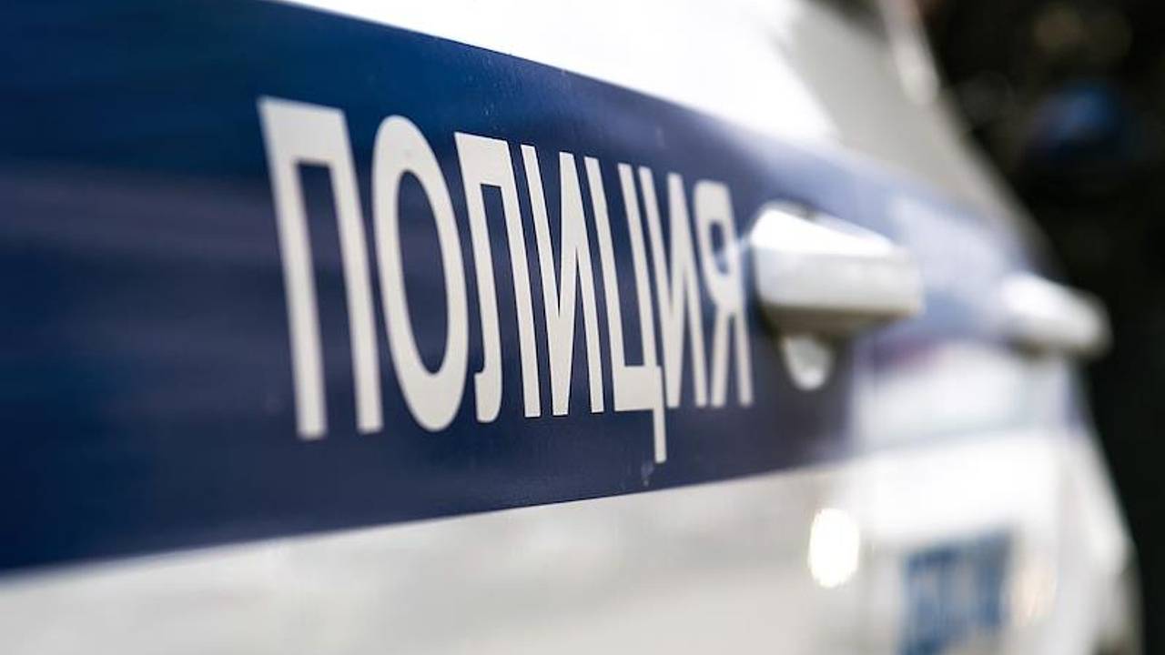Российская пенсионерка после разговора с аферистами лишилась жилья и накоплений